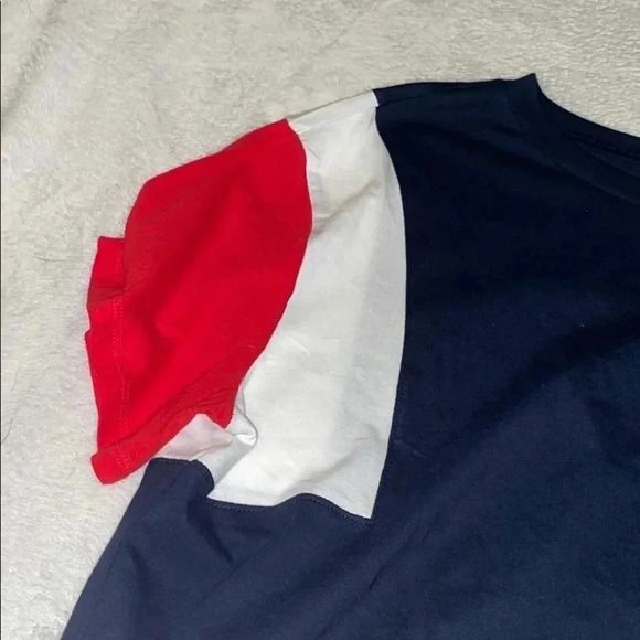 Top - Picture 2 of 5